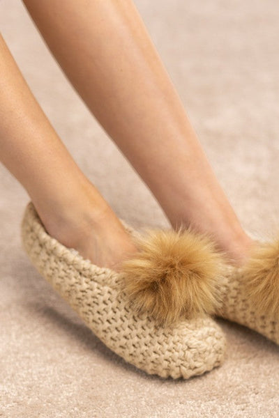 Pom Pom Slippers