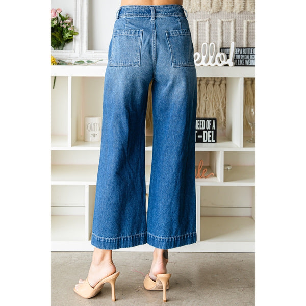 Nikki Jeans