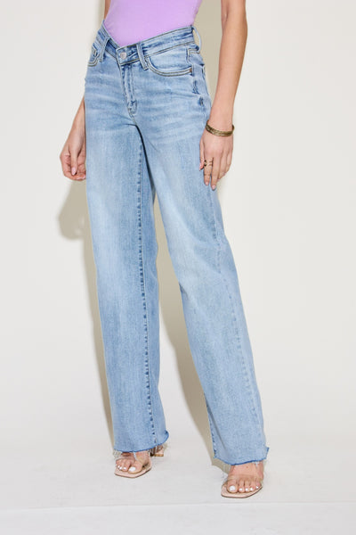 Judy Blue Straight Jeans