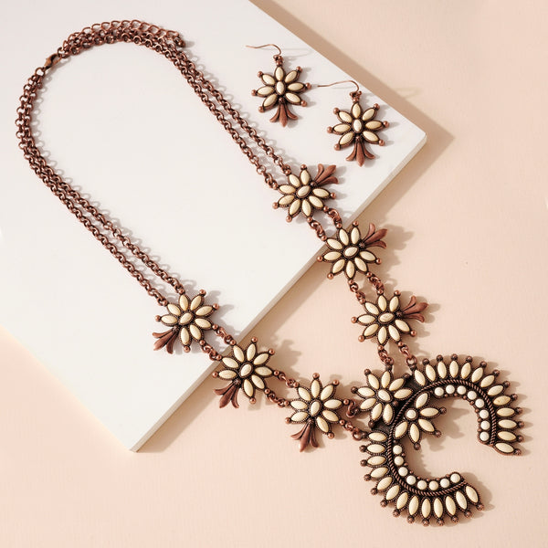 White Squash Necklace & Earrings Set